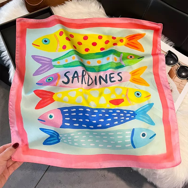 Scarf Silk Square - ファッション魚柄スクエアシルクヘッドスカーフ女性エレガントヒジャブオールシーズン装飾ネクタイヘッドスカーフスカーフソフトバンダナ