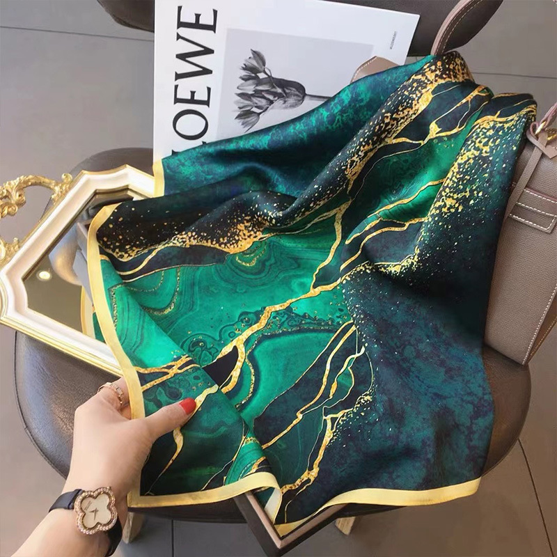 70 × 70 センチメートル女性スカーフシルク感ヘアネック - Scarf Silk Square のレビューと価格